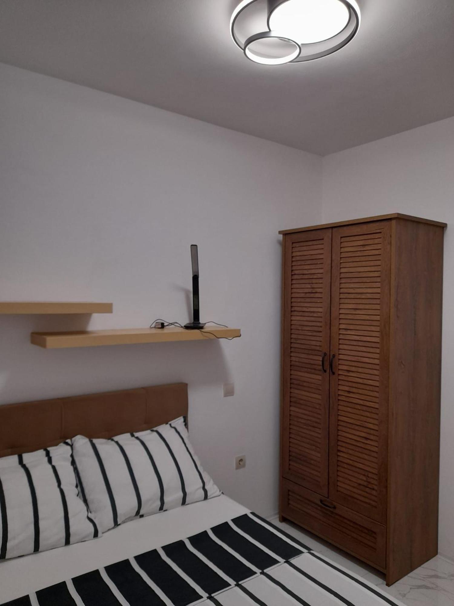 Apartments Malou Baška Voda Pokój zdjęcie