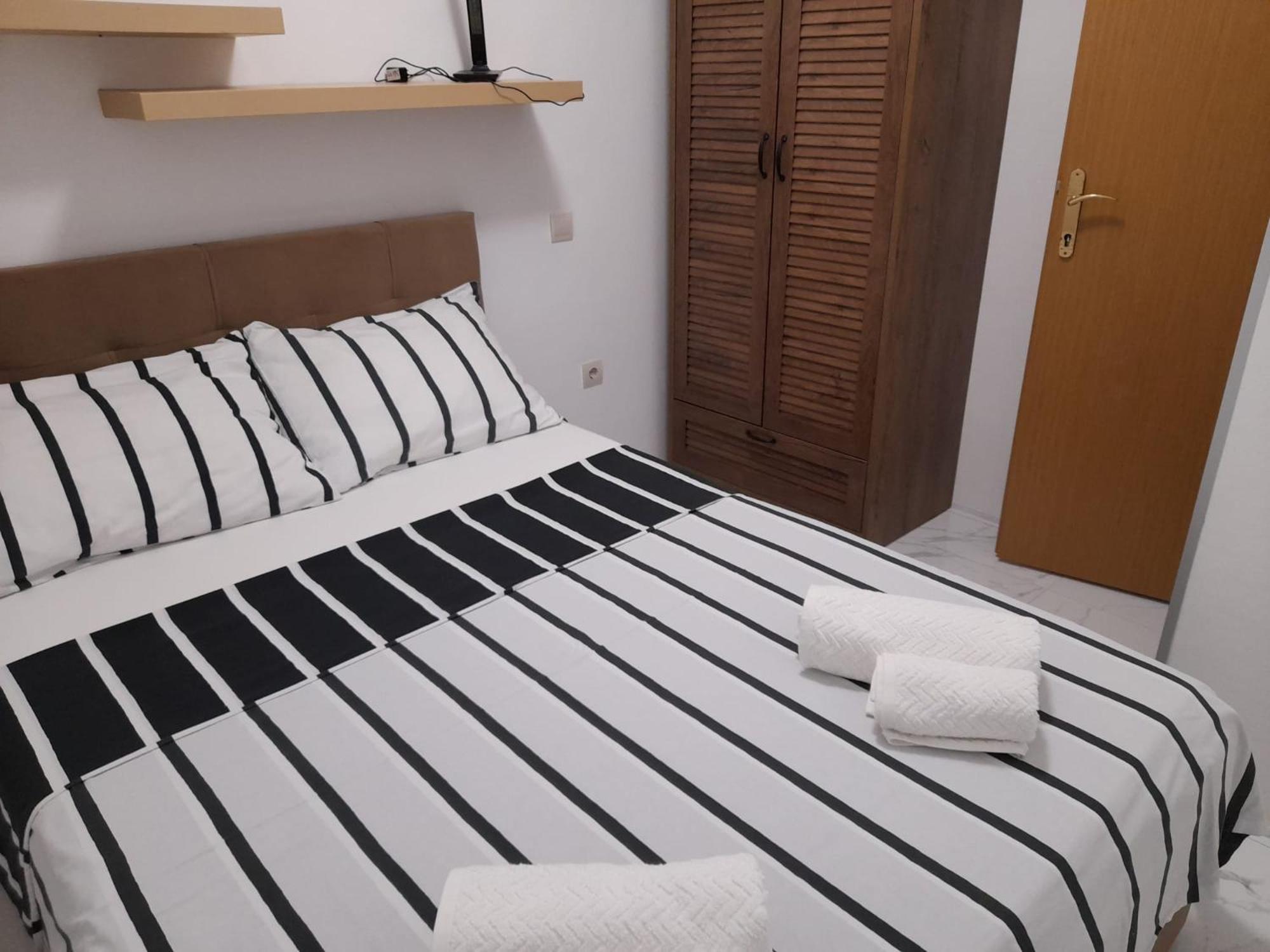 Apartments Malou Baška Voda Pokój zdjęcie