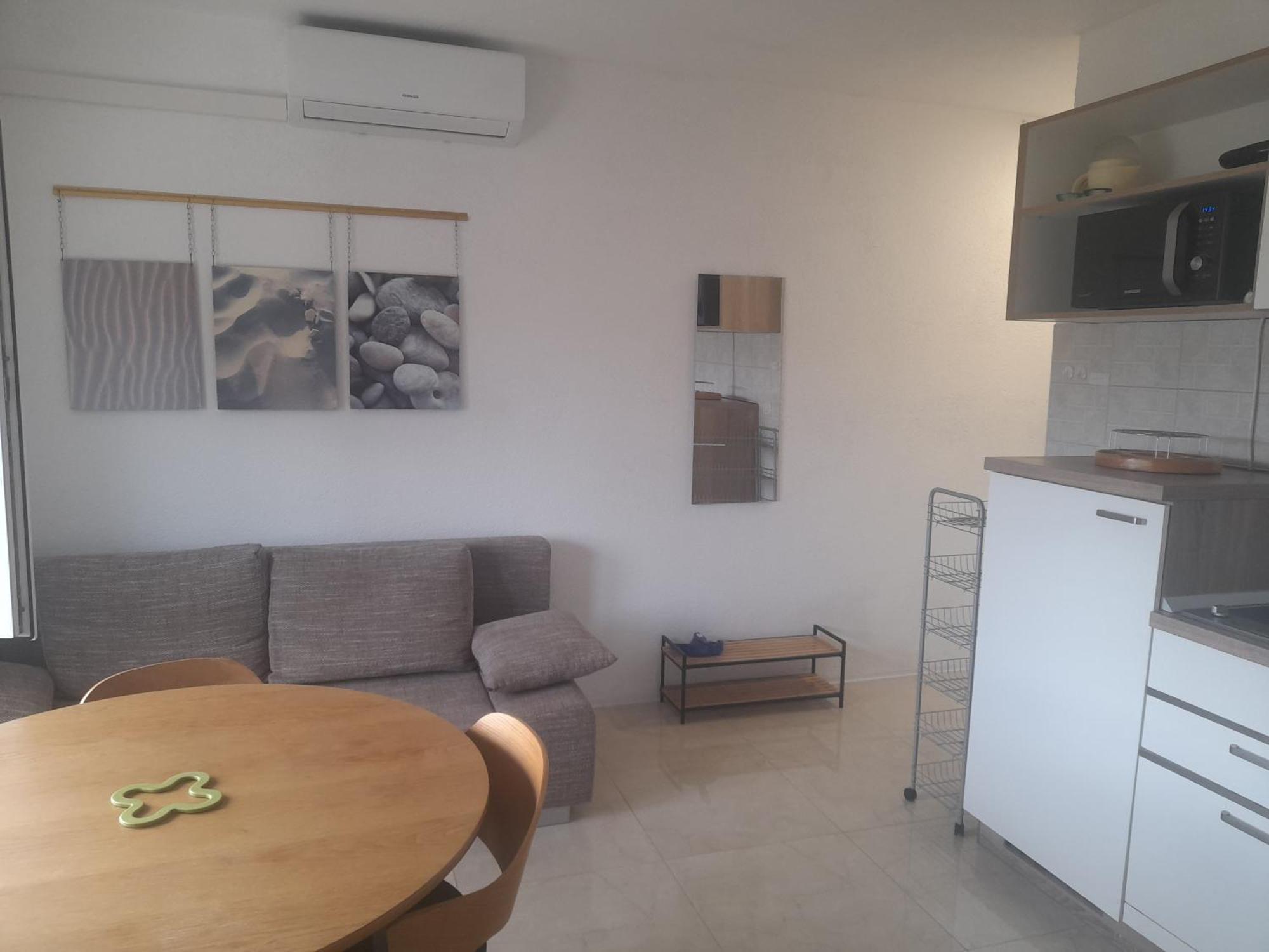 Apartments Malou Baška Voda Pokój zdjęcie